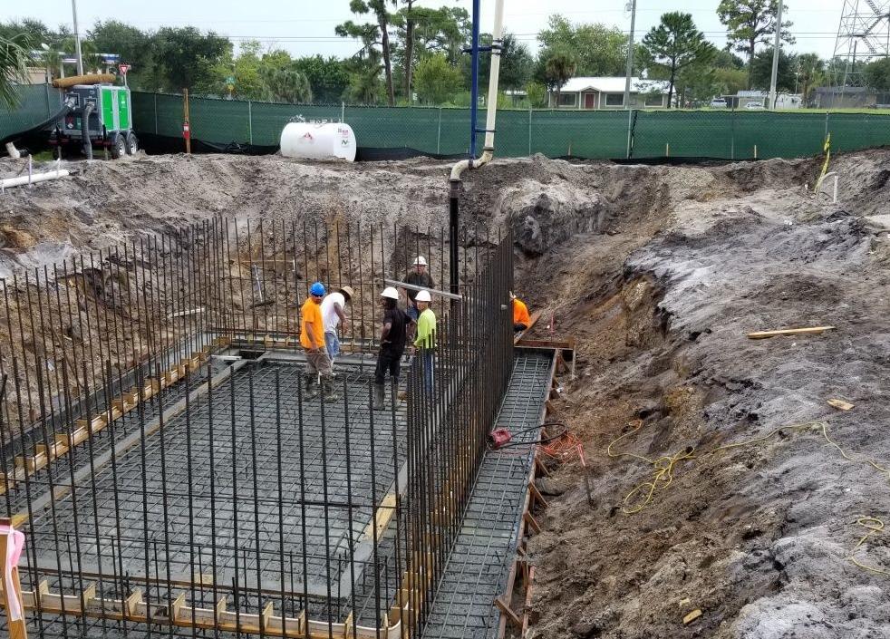 Vacuum station construction at El Jobean